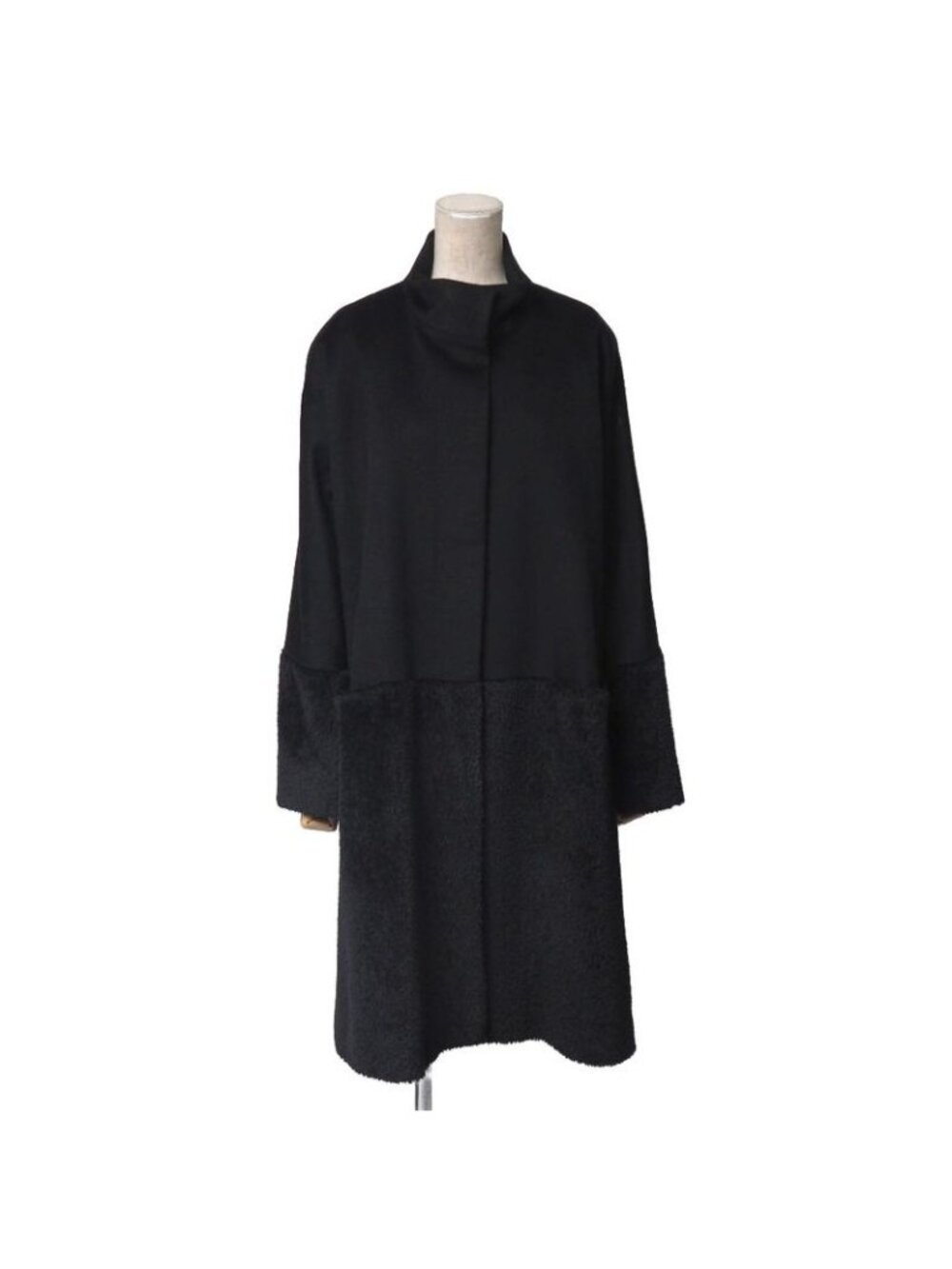 Max Mara Studio Coat 42 Stand Collar Different